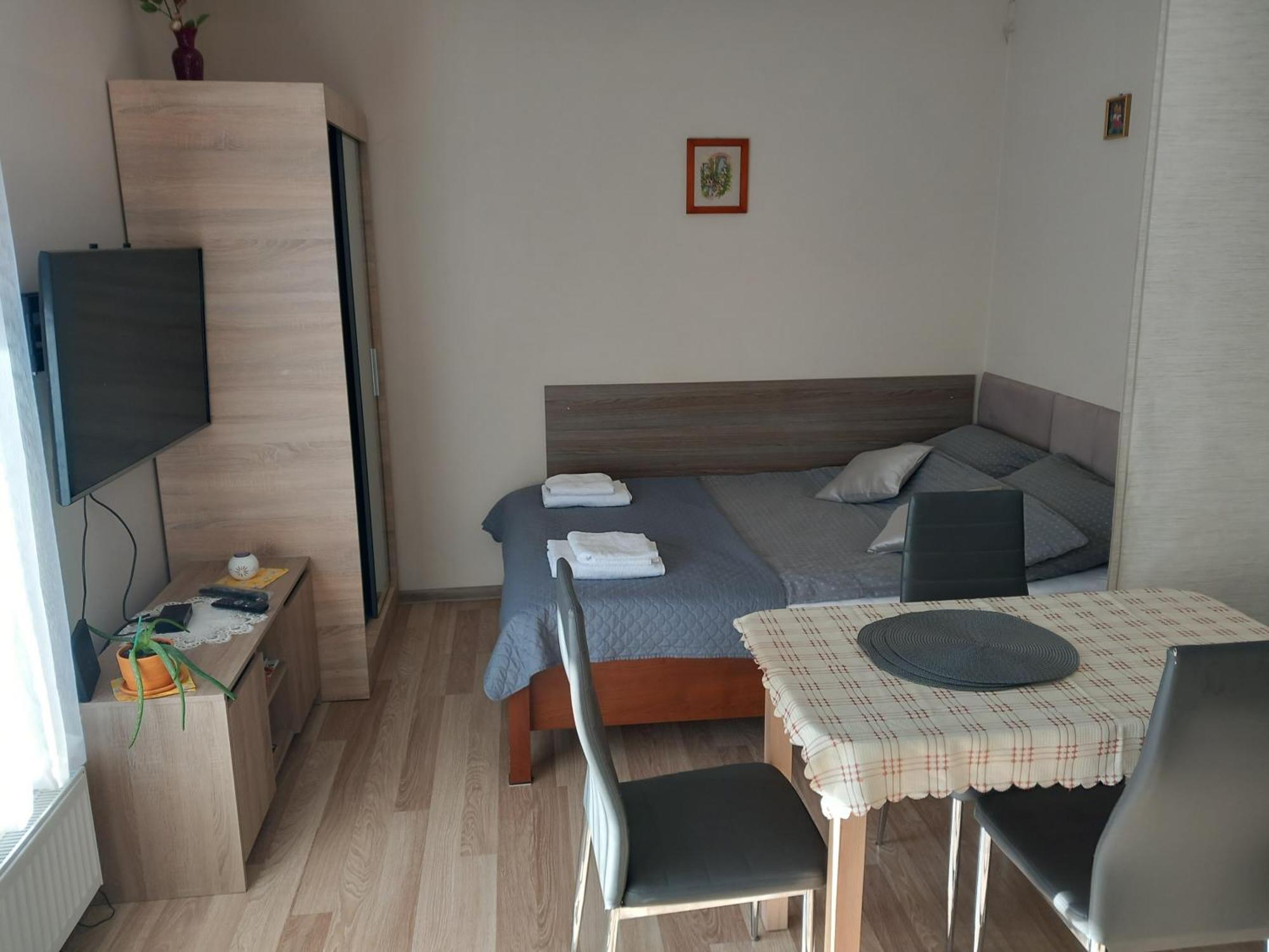 Apartament Jelenia Gora - Cieplice Eksteriør bilde